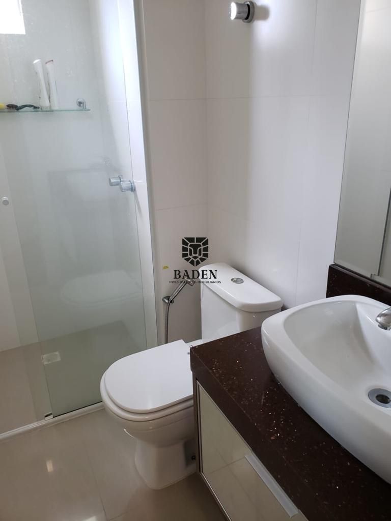 Apartamento à venda com 3 quartos, 131m² - Foto 30