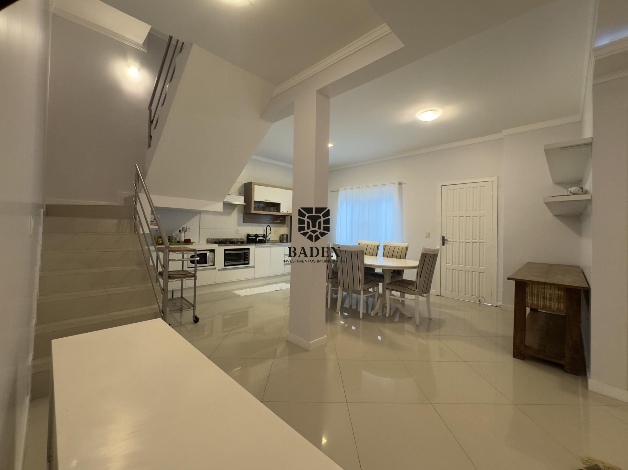 Casa à venda e aluguel com 3 quartos, 255m² - Foto 4