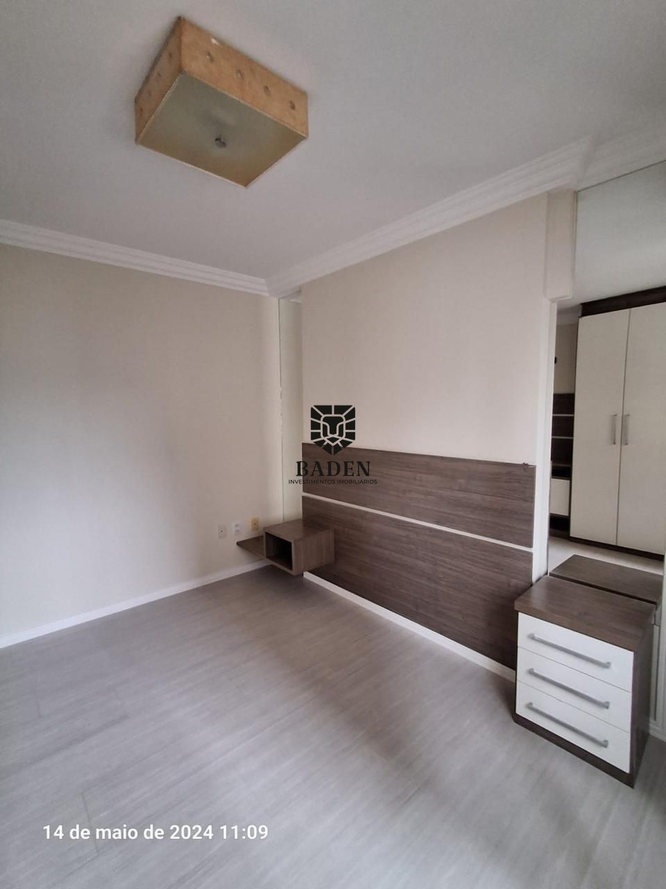 Apartamento à venda com 3 quartos, 96m² - Foto 8