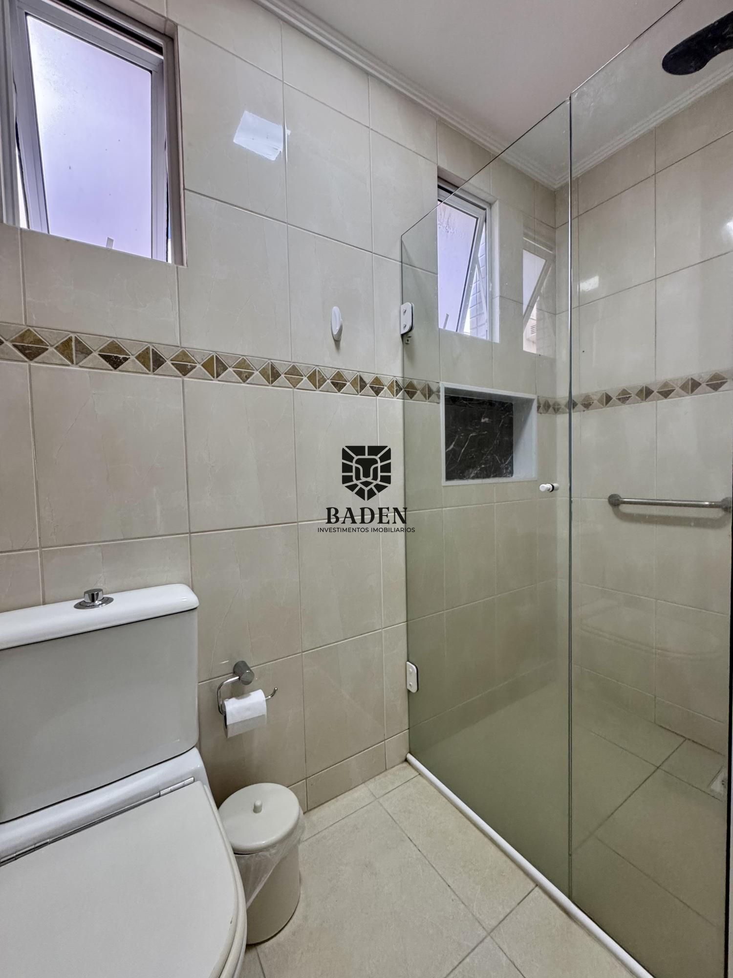 Apartamento para alugar com 3 quartos, 140m² - Foto 36