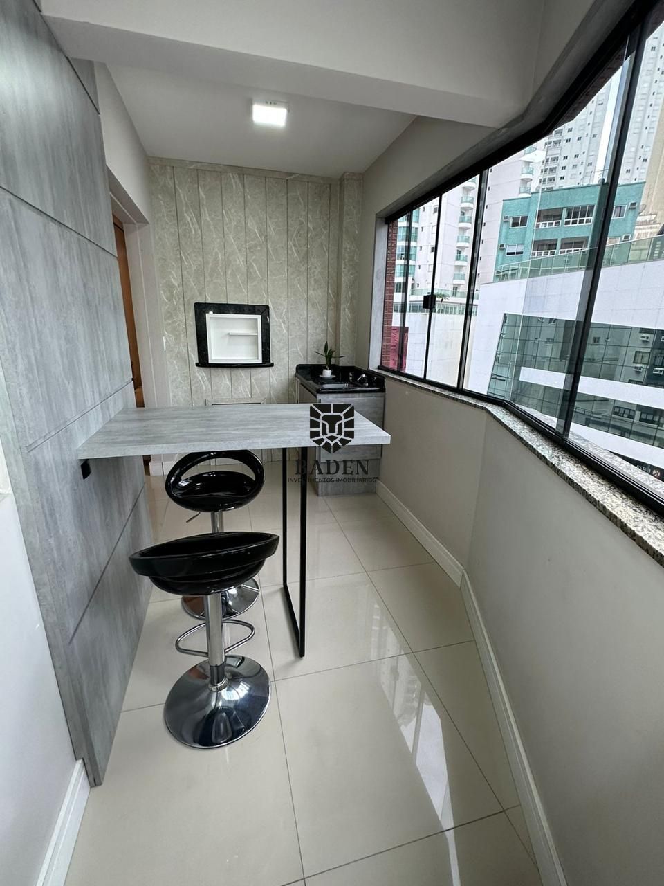 Apartamento à venda com 3 quartos, 121m² - Foto 5