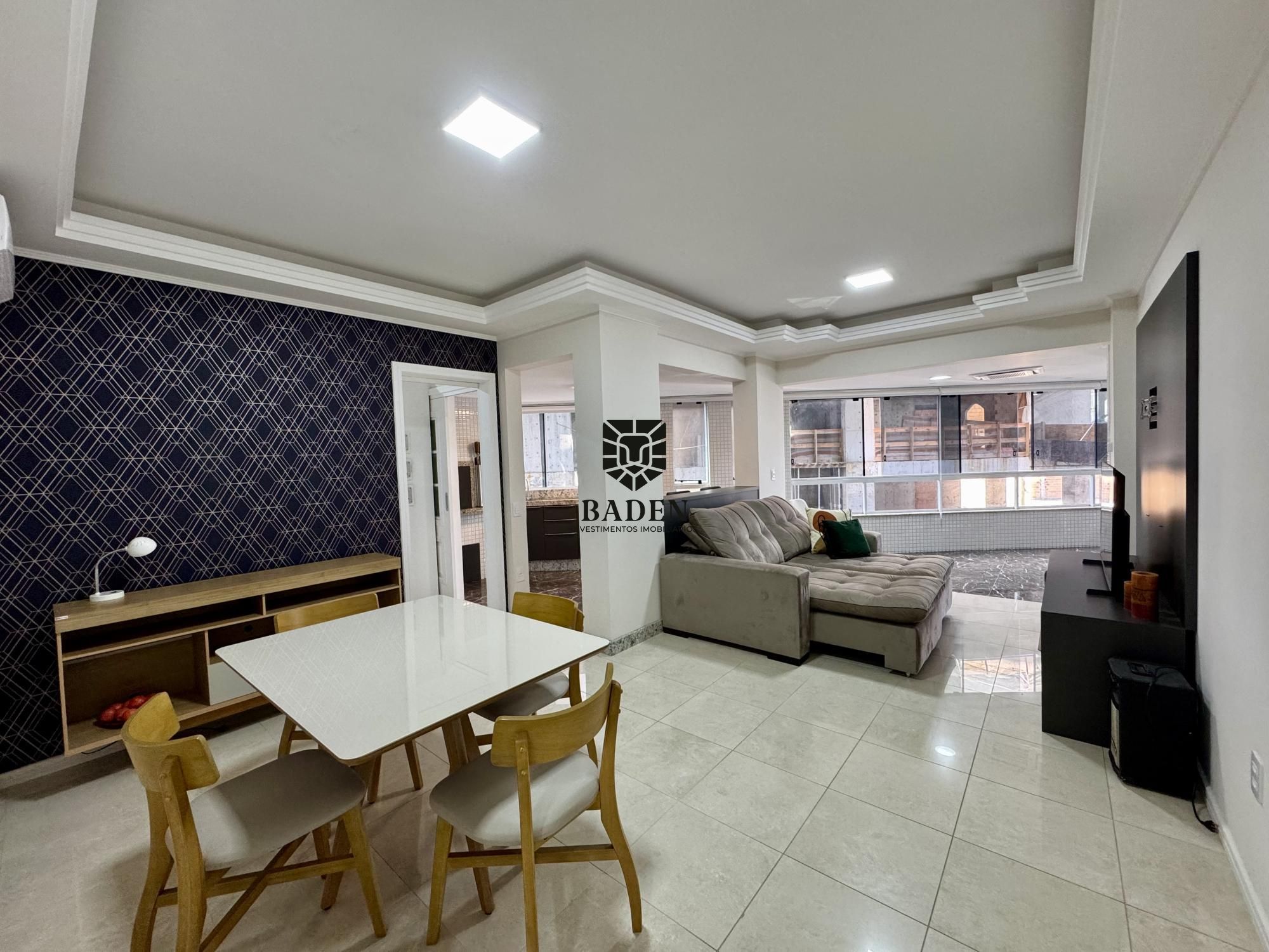 Apartamento para alugar com 3 quartos, 140m² - Foto 2