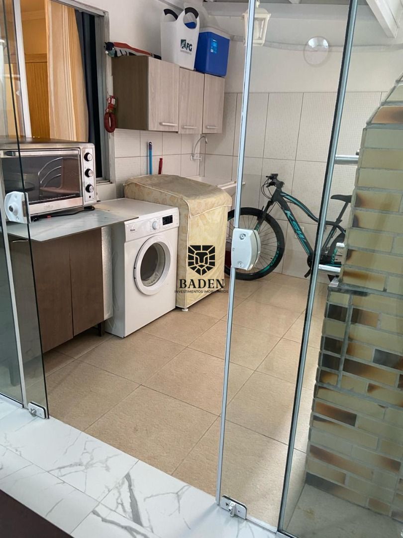 Apartamento à venda com 2 quartos, 60m² - Foto 18