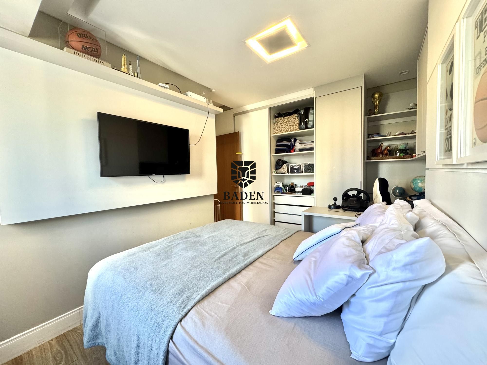 Apartamento à venda com 4 quartos, 214m² - Foto 30