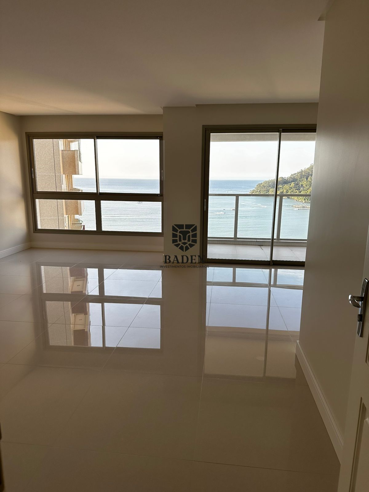 Apartamento à venda com 4 quartos, 160m² - Foto 10