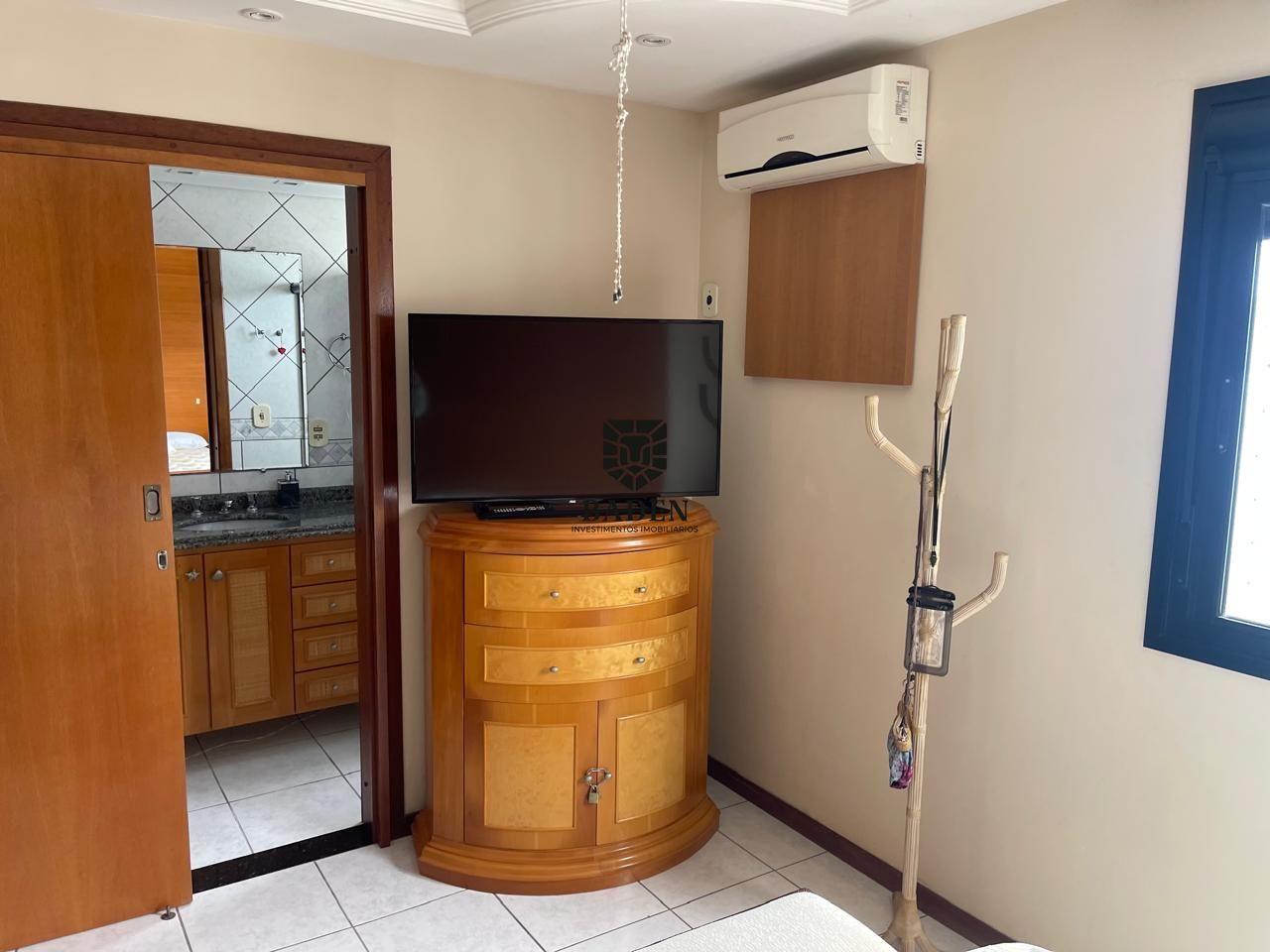 Apartamento à venda com 3 quartos, 185m² - Foto 14