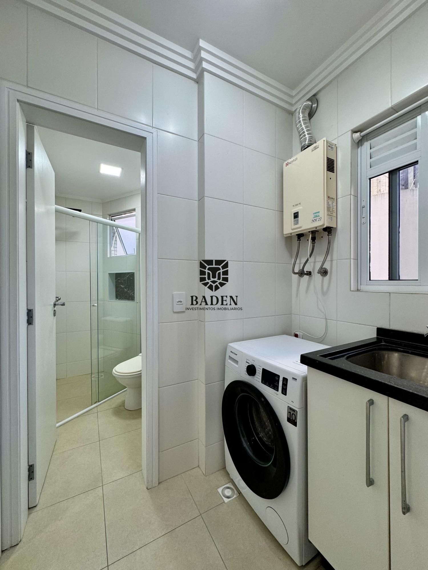 Apartamento para alugar com 3 quartos, 140m² - Foto 13