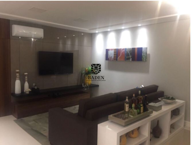 Apartamento à venda com 4 quartos, 151m² - Foto 24