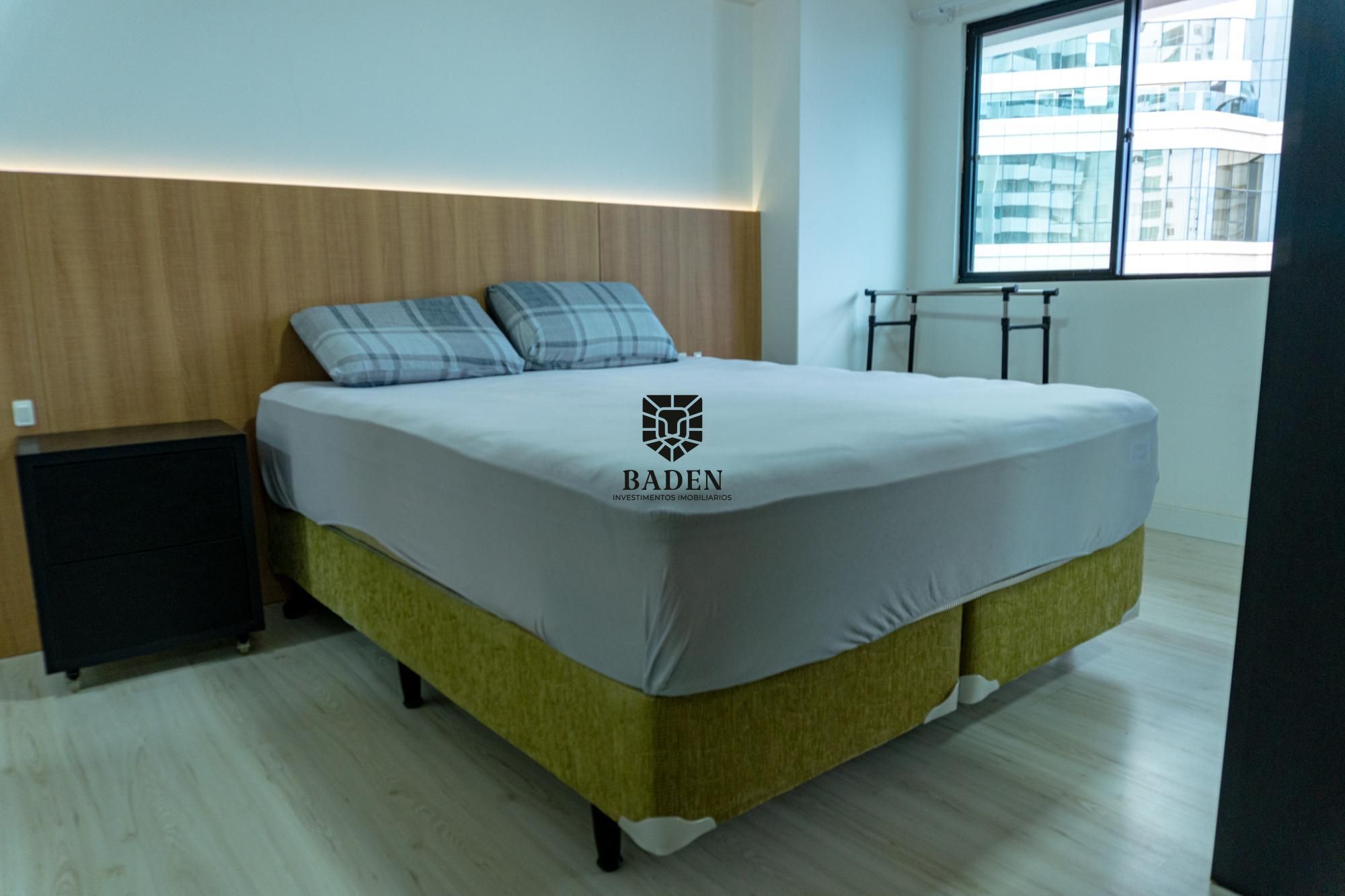 Apartamento à venda e aluguel com 4 quartos, 180m² - Foto 29