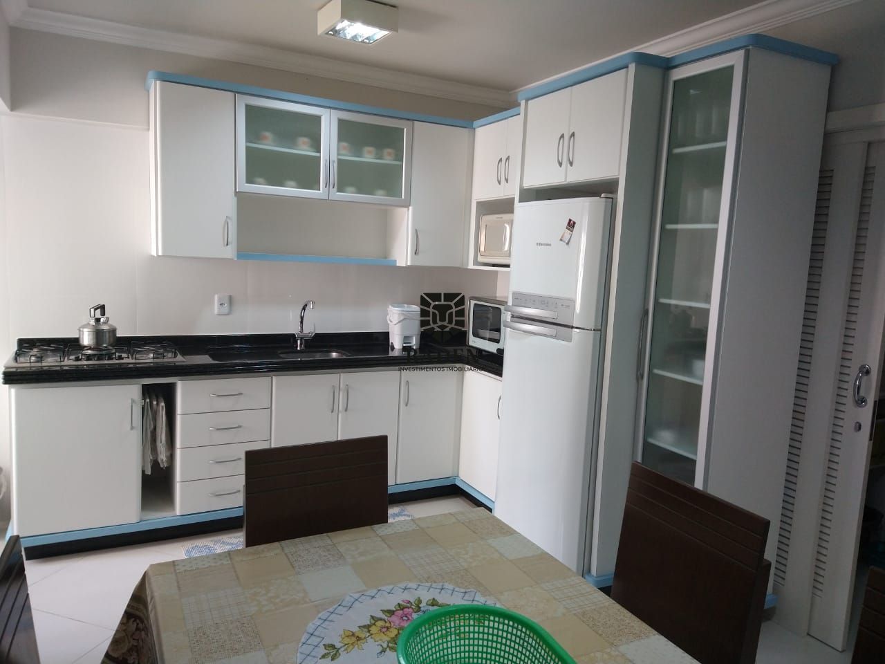 Apartamento à venda com 3 quartos, 110m² - Foto 17