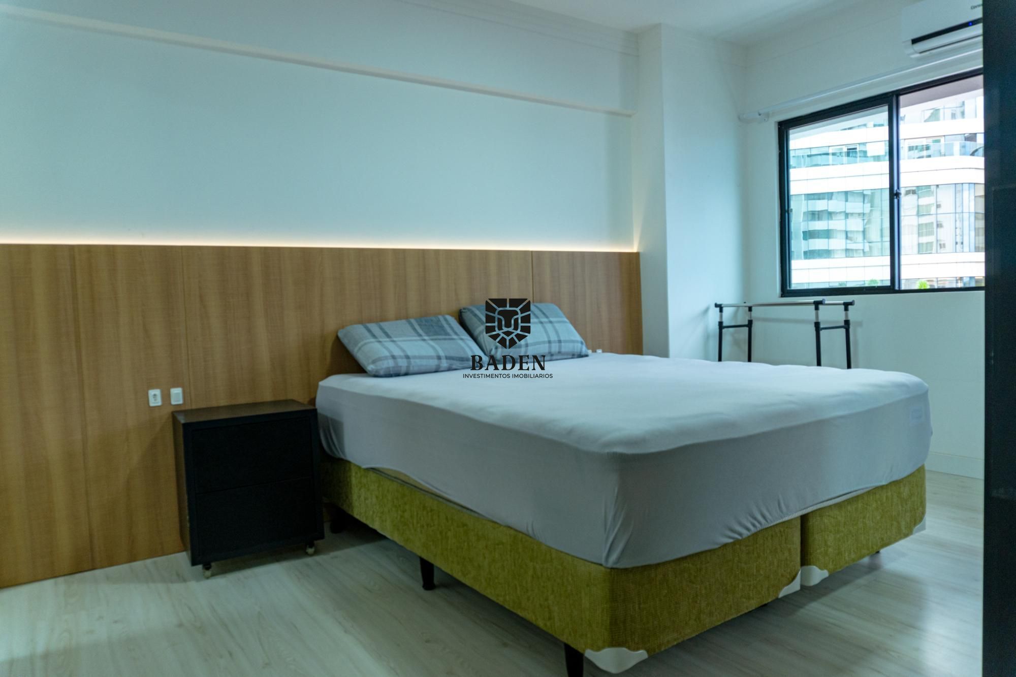 Apartamento à venda e aluguel com 4 quartos, 180m² - Foto 28