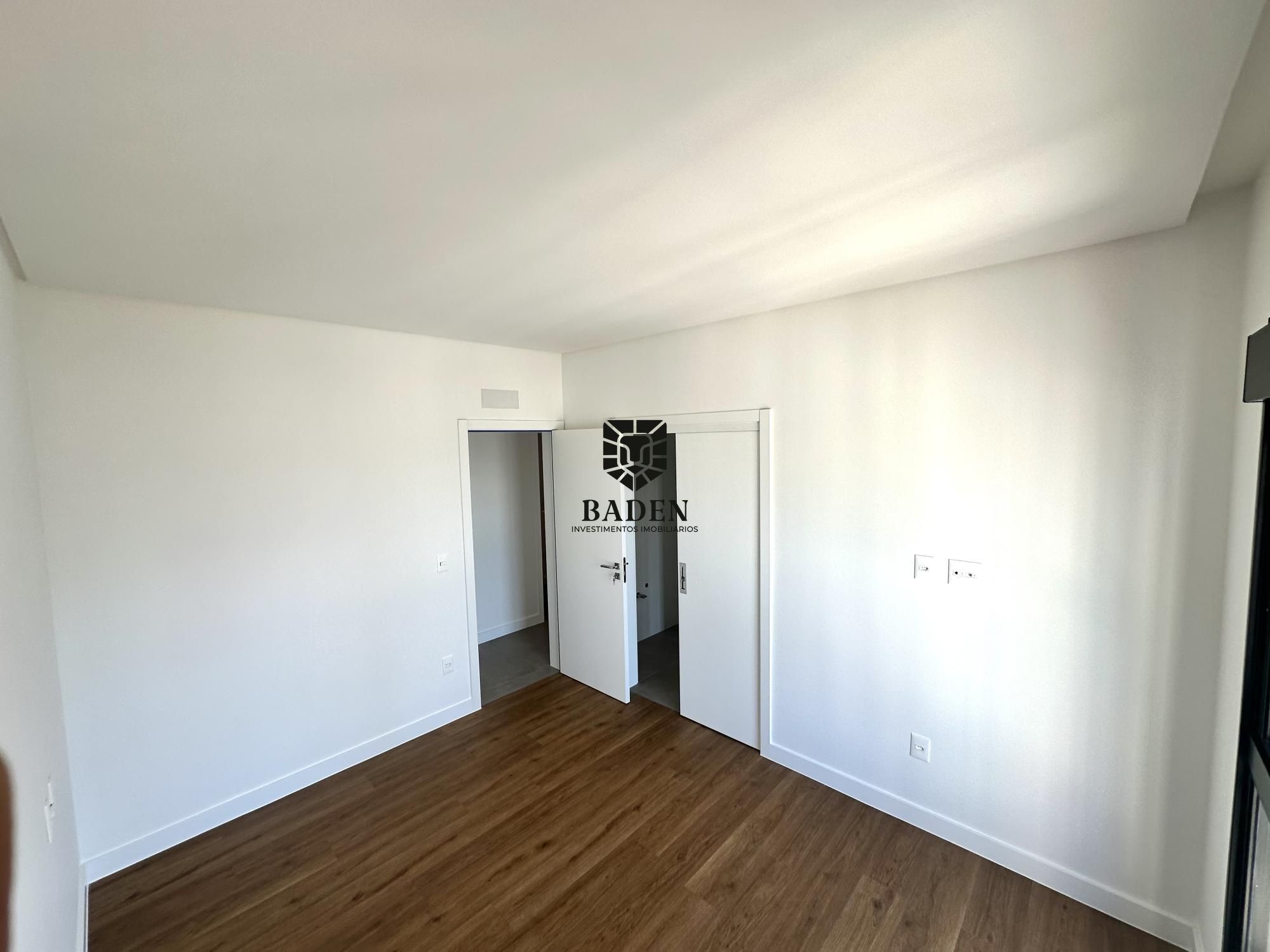 Apartamento à venda com 4 quartos, 147m² - Foto 16