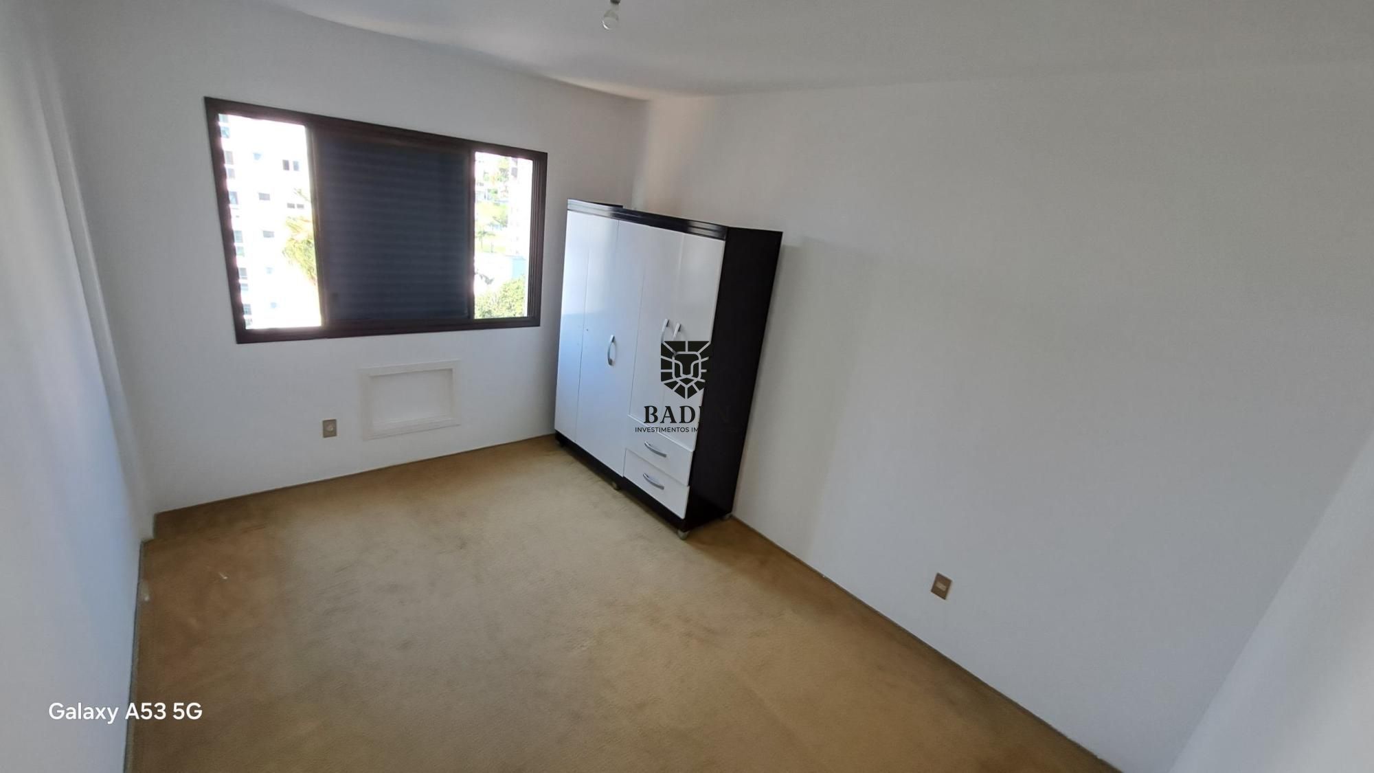 Apartamento à venda com 2 quartos, 140m² - Foto 5