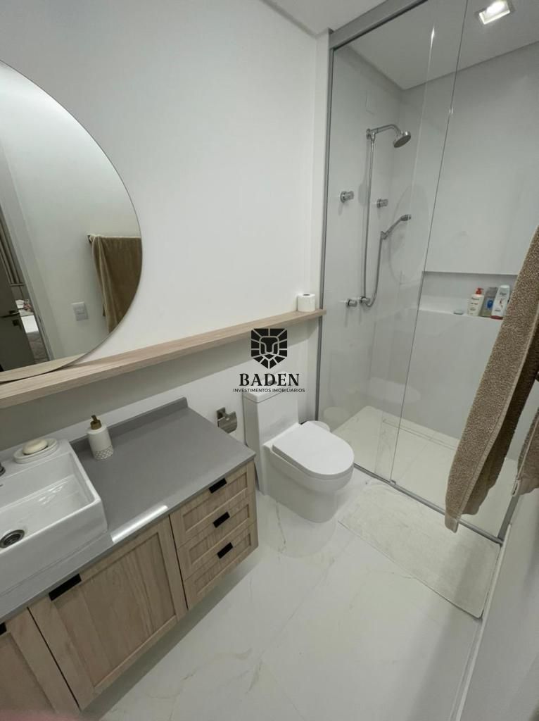 Apartamento à venda com 2 quartos, 126m² - Foto 4