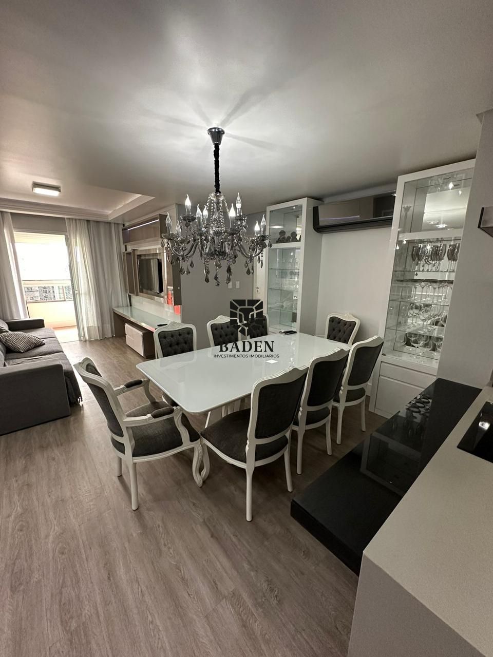 Apartamento à venda com 3 quartos, 96m² - Foto 5