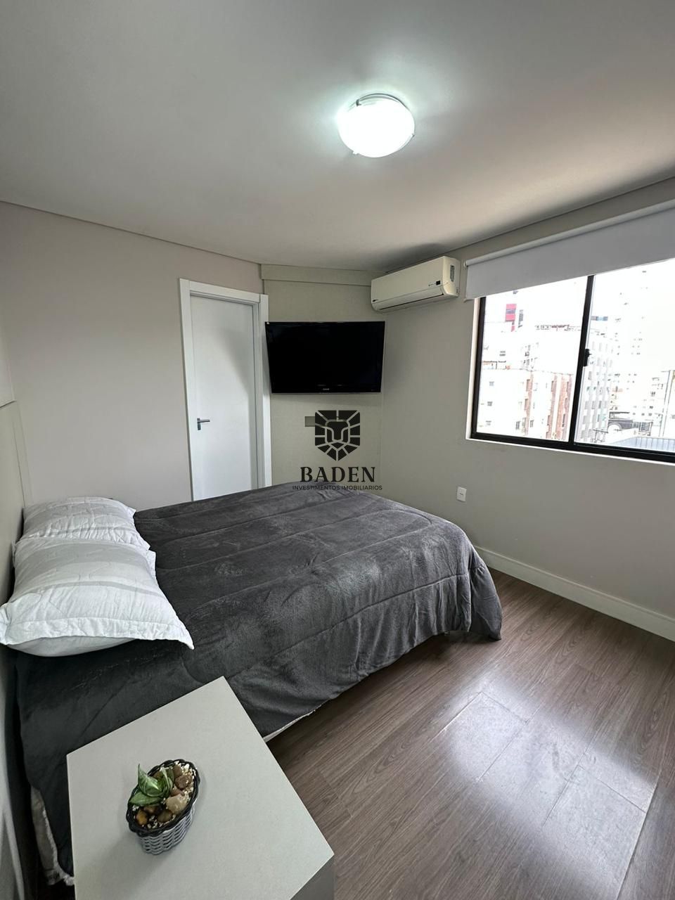 Apartamento à venda com 3 quartos, 121m² - Foto 10