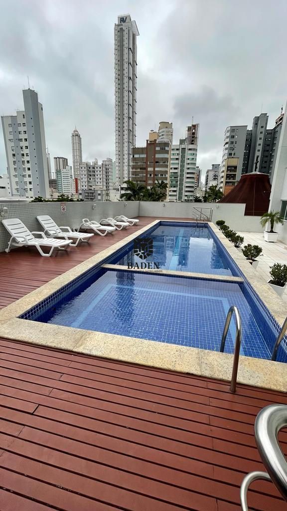 Apartamento à venda com 3 quartos, 140m² - Foto 32