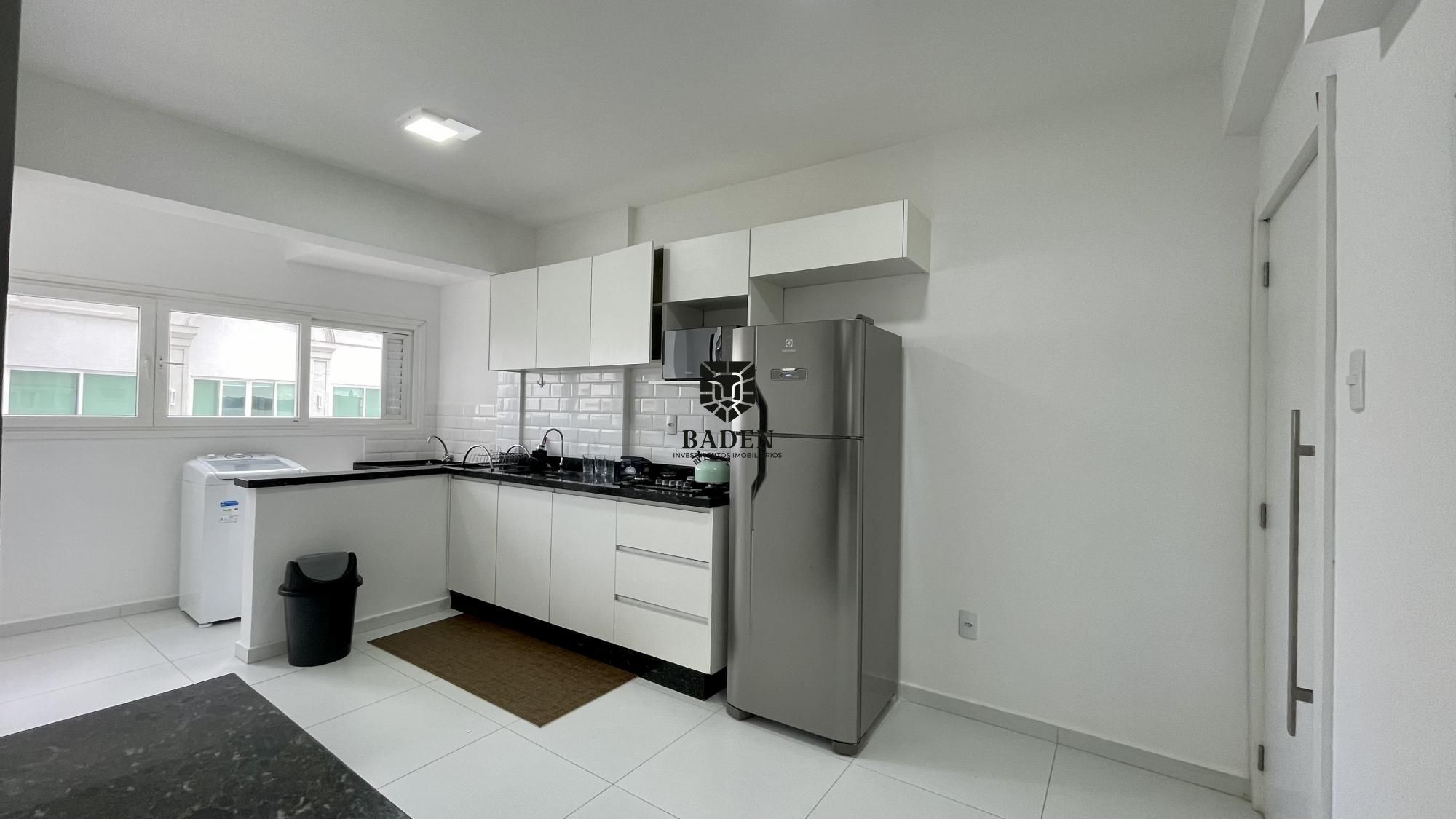 Apartamento para alugar com 3 quartos, 125m² - Foto 23