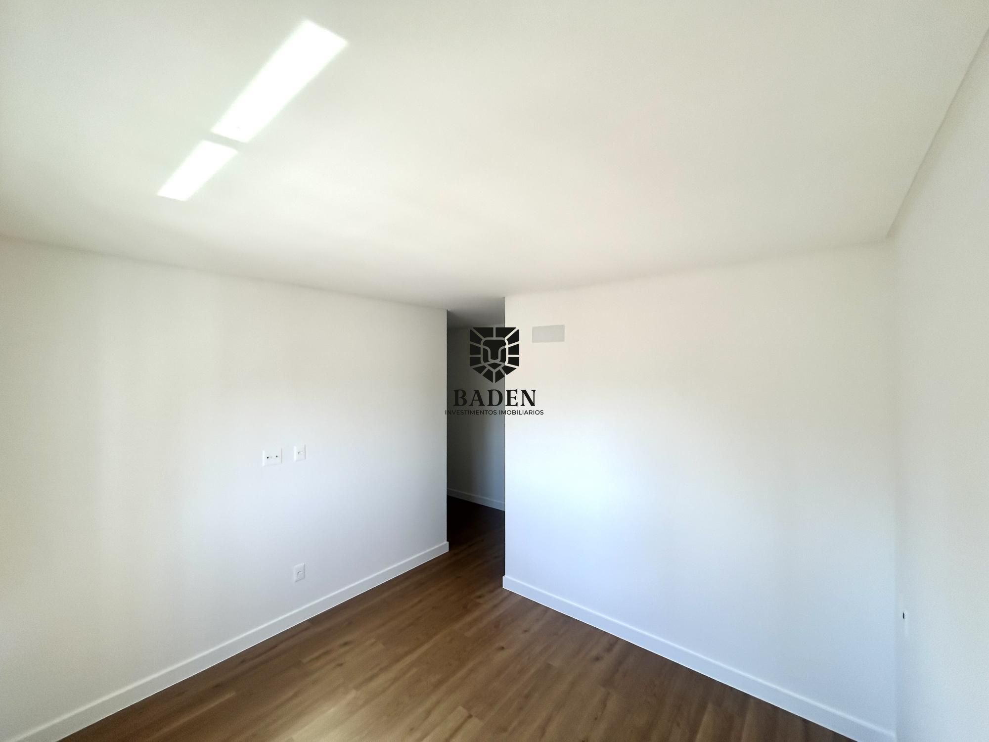 Apartamento à venda com 4 quartos, 147m² - Foto 34