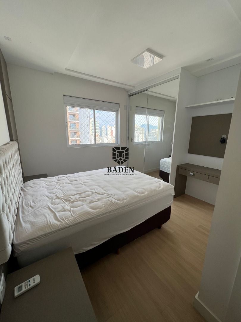 Apartamento à venda com 4 quartos, 157m² - Foto 29