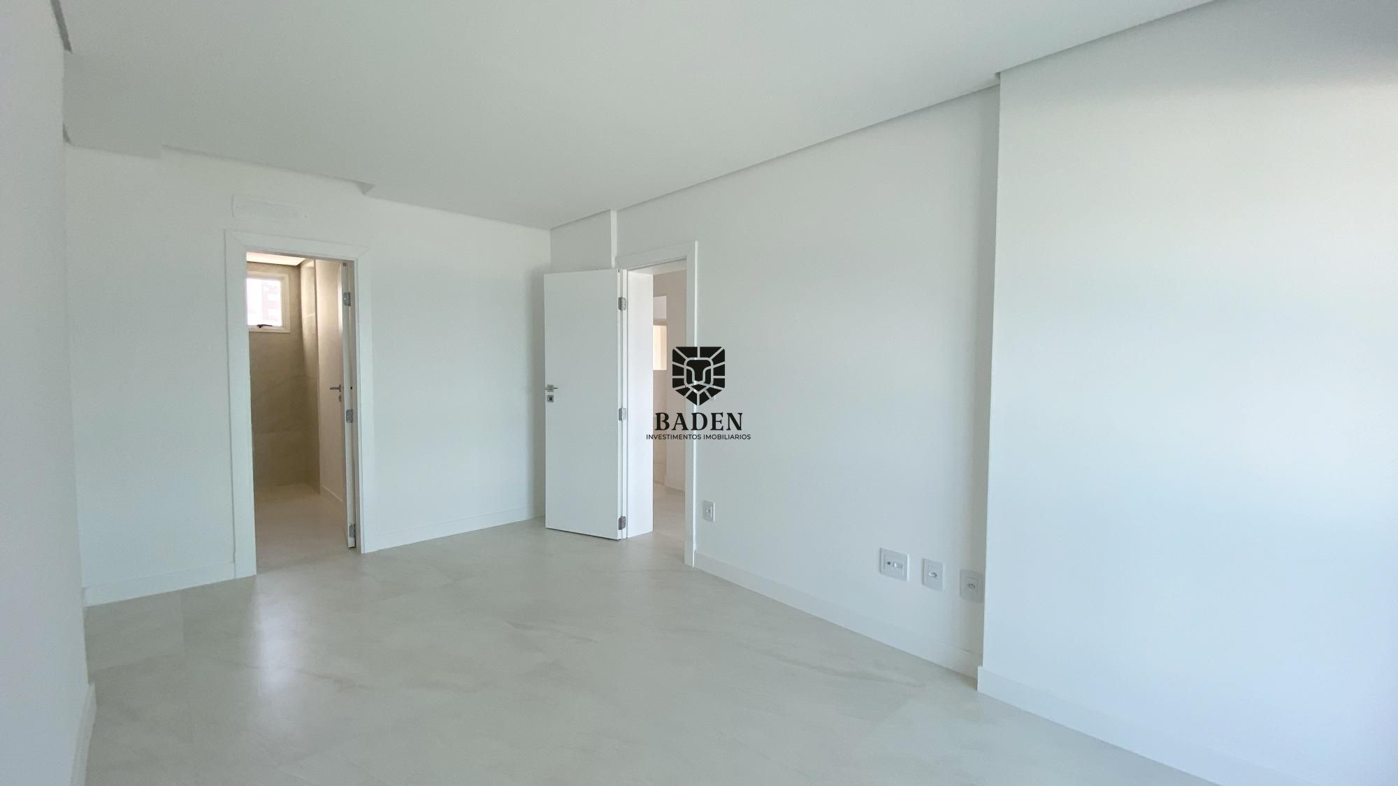 Apartamento à venda com 3 quartos, 144m² - Foto 27