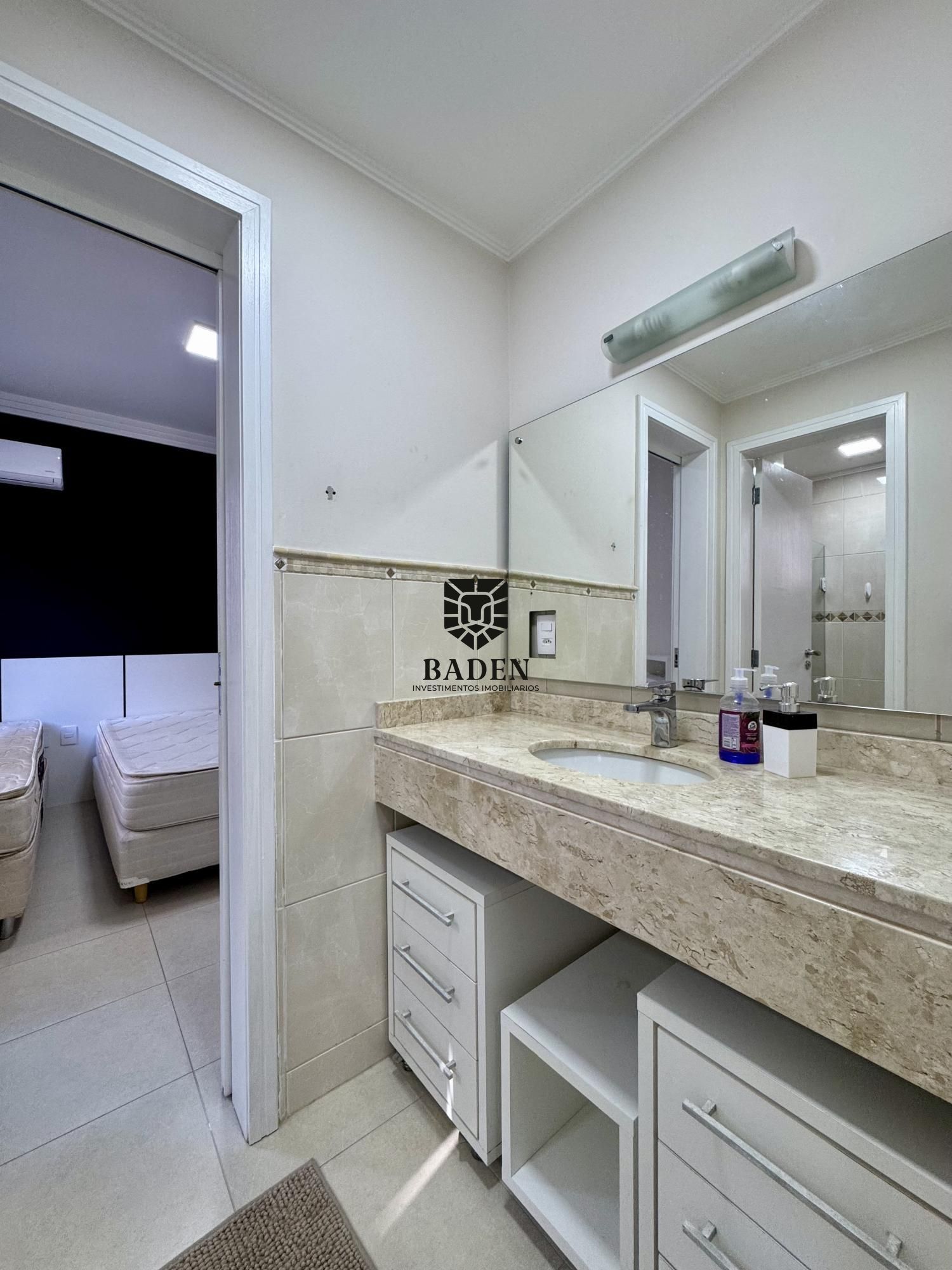 Apartamento para alugar com 3 quartos, 140m² - Foto 33