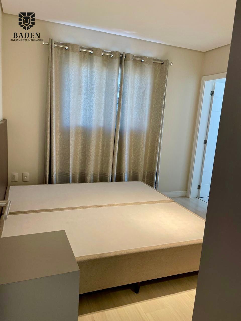 Apartamento para alugar com 4 quartos, 148m² - Foto 14
