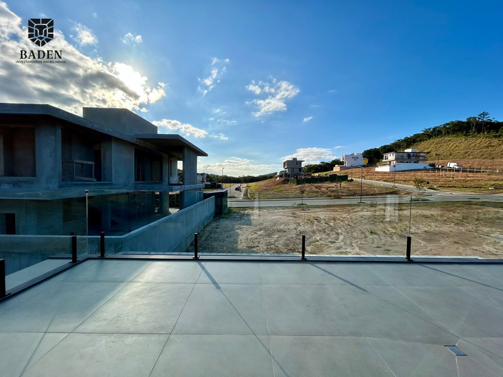 Casa à venda com 4 quartos, 296m² - Foto 34
