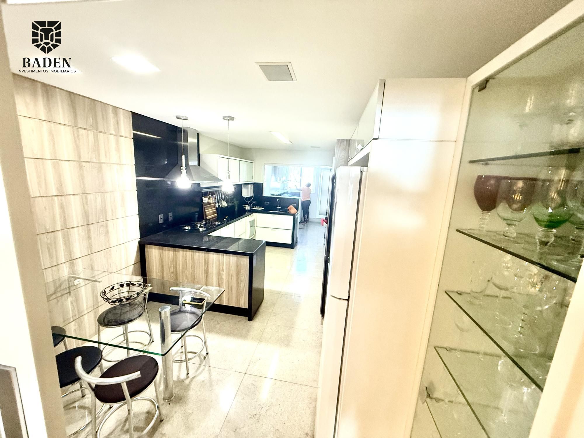 Apartamento para alugar com 4 quartos, 236m² - Foto 23