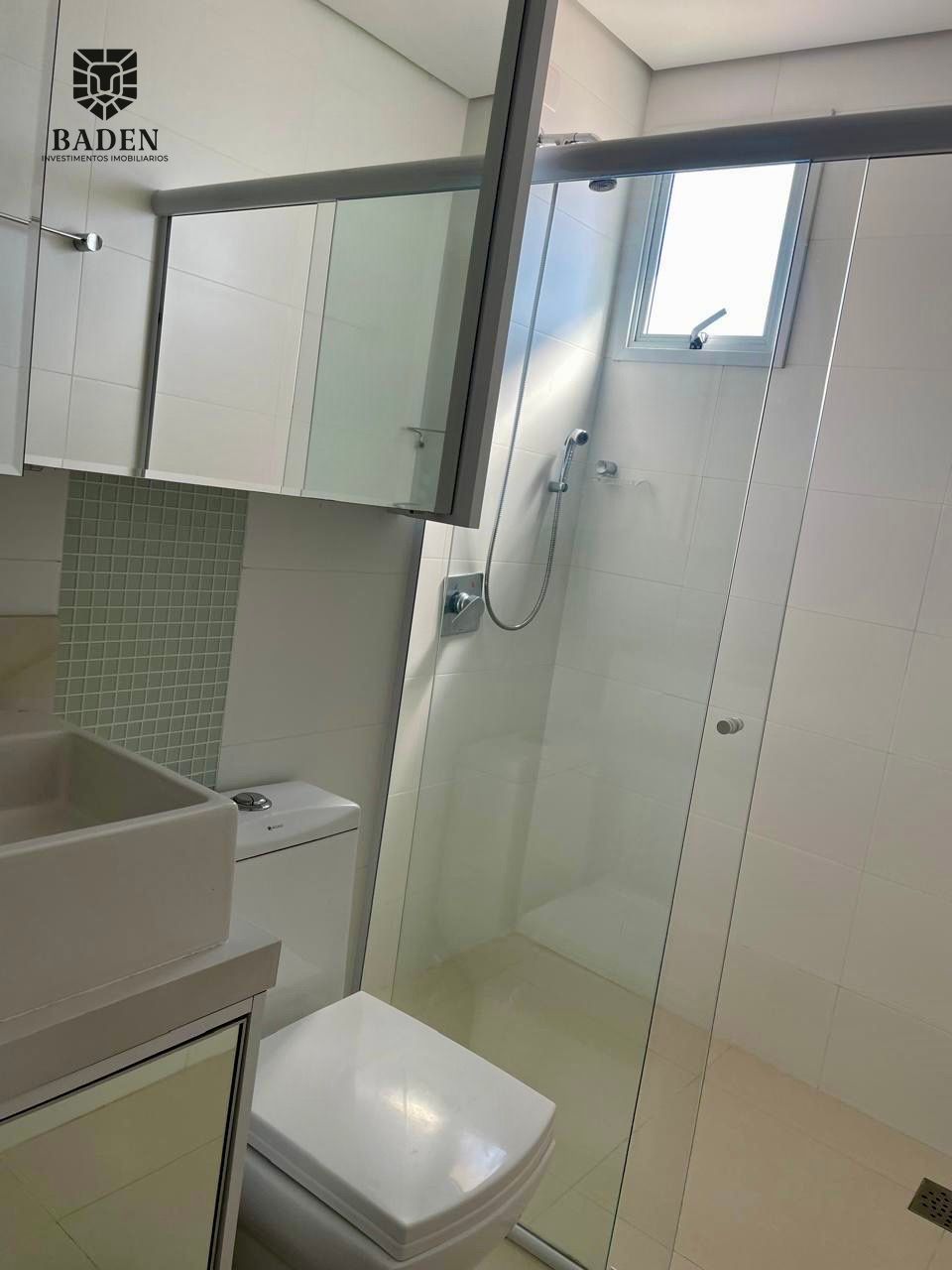 Apartamento para alugar com 4 quartos, 148m² - Foto 16