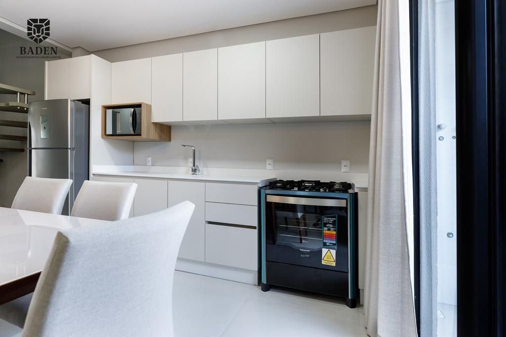 Casa, 3 quartos, 151 m² - Foto 2