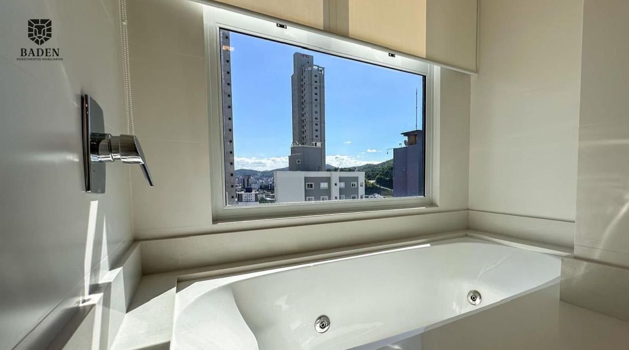 Cobertura, 4 quartos, 368 m² - Foto 25