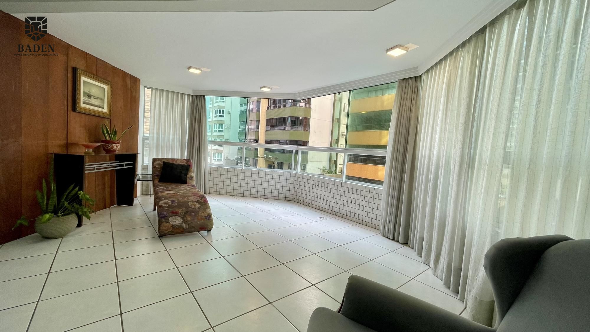 Apartamento para alugar com 3 quartos, 147m² - Foto 3