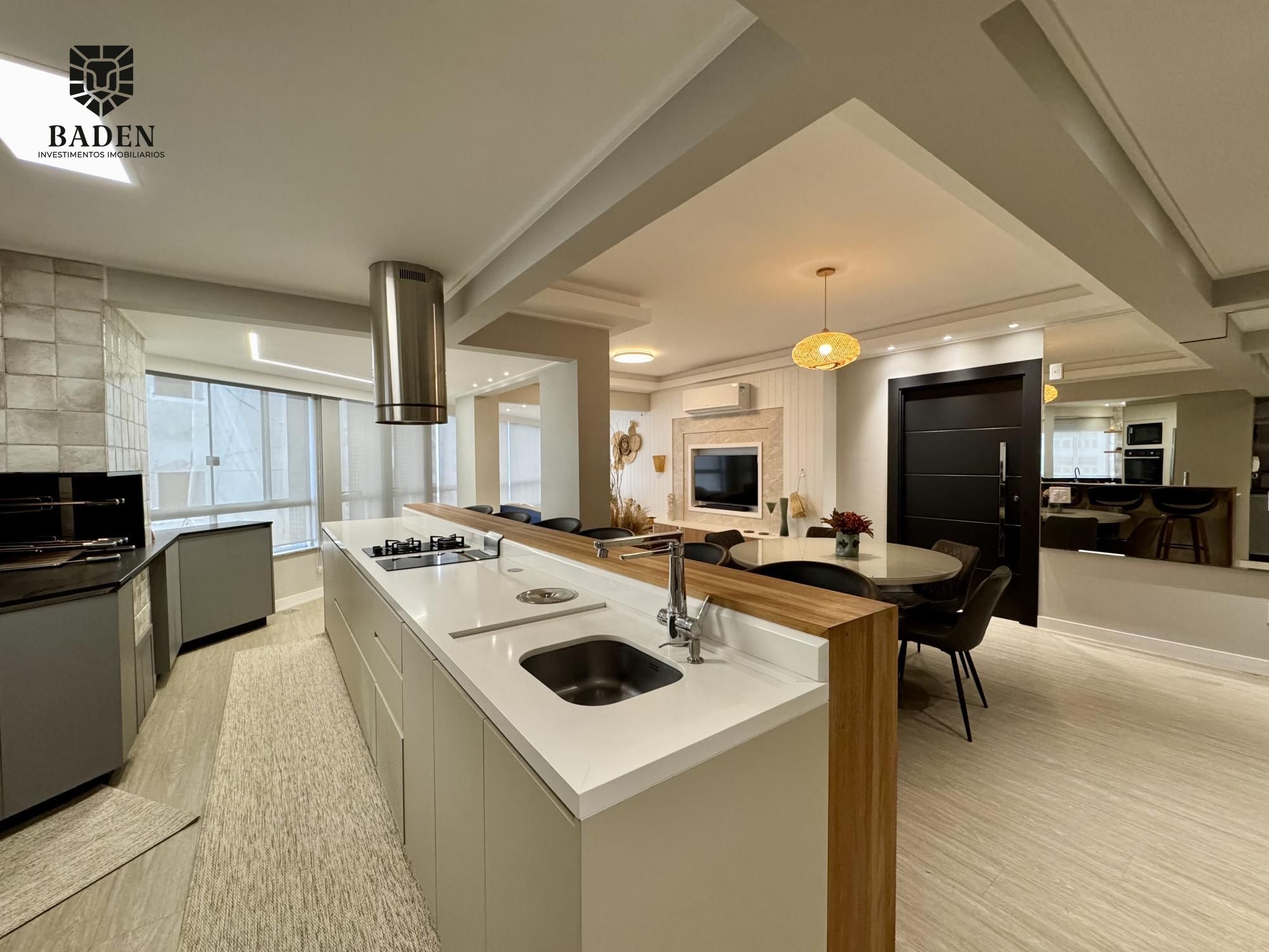 Apartamento para alugar com 3 quartos, 140m² - Foto 1