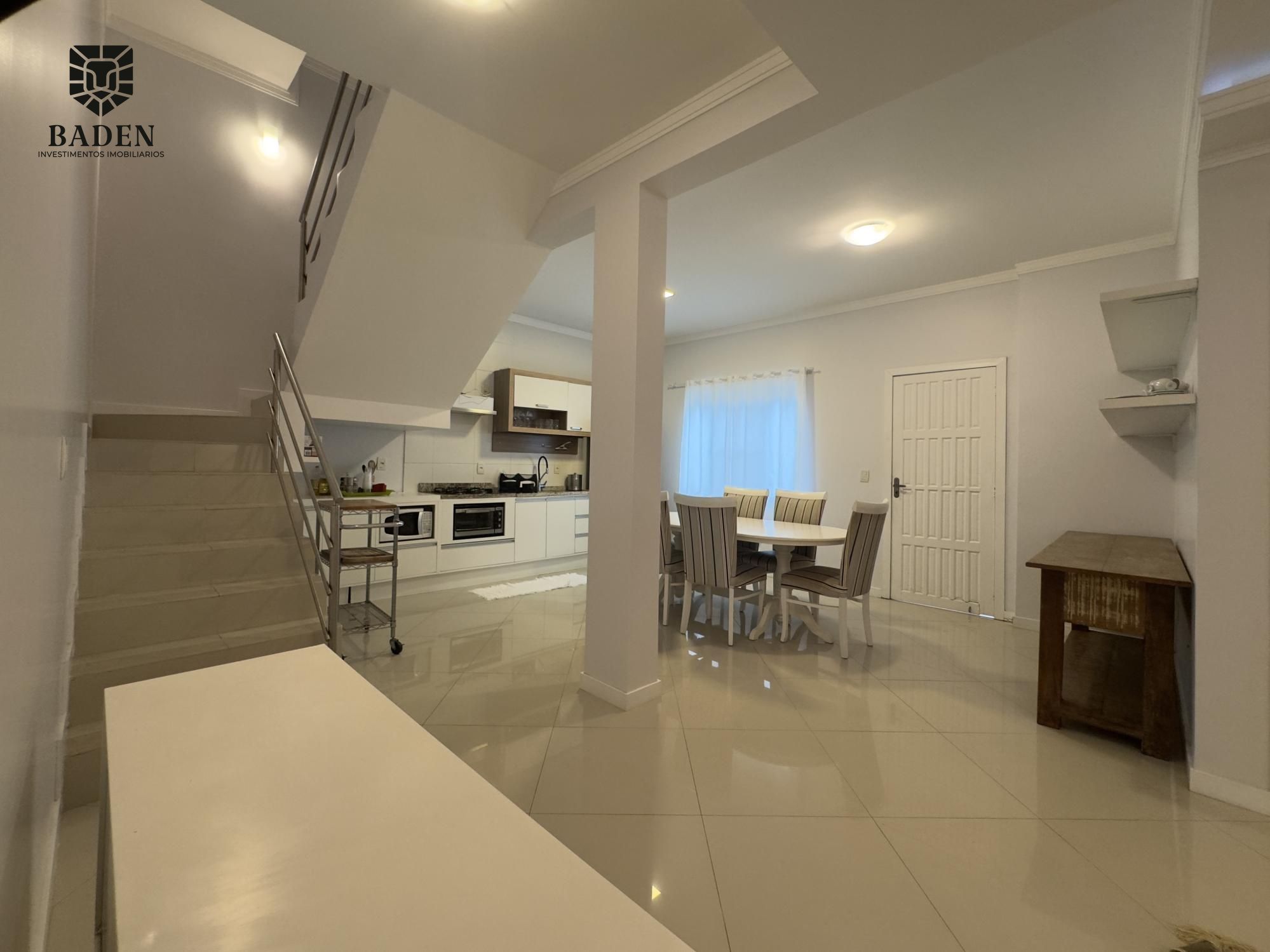 Casa à venda e aluguel com 3 quartos, 255m² - Foto 4