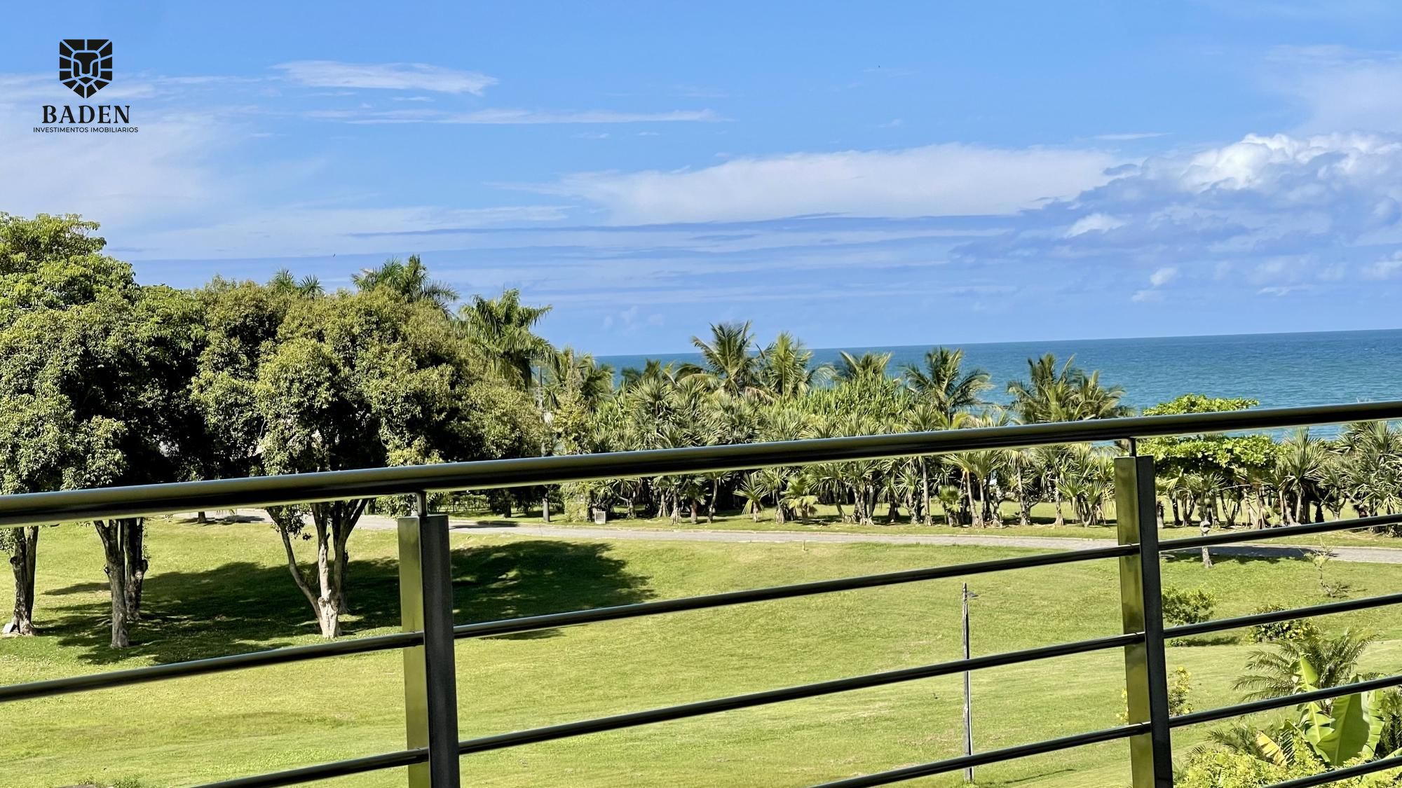 Casa de Condomínio à venda e aluguel com 5 quartos, 420m² - Foto 2
