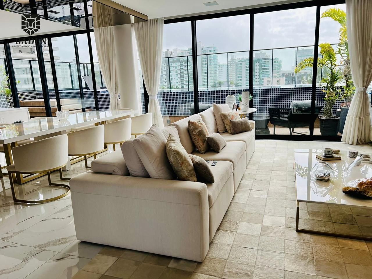 Cobertura, 2 quartos, 360 m² - Foto 2