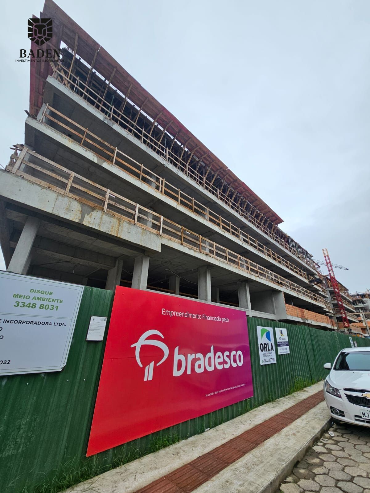 Apartamento à venda com 3 quartos, 106m² - Foto 2