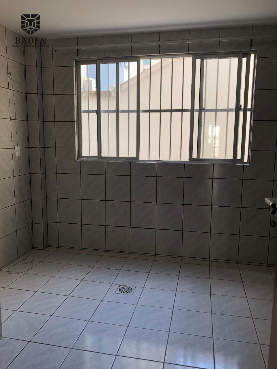 Apartamento para alugar com 3 quartos, 109m² - Foto 9