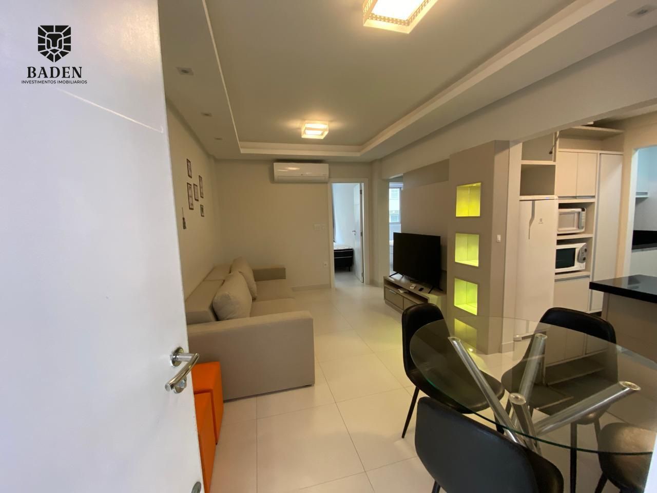 Apartamento para alugar com 2 quartos, 60m² - Foto 1