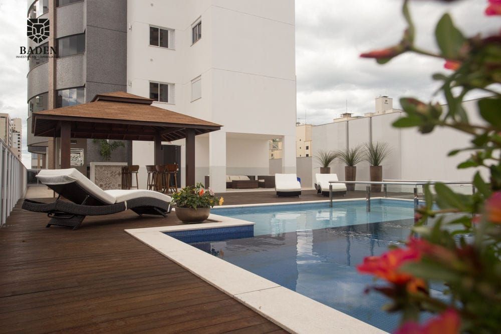 Apartamento novo 4 suítes , sem mobilia e mobiliado, na rua 2400 Balneario Camboriu