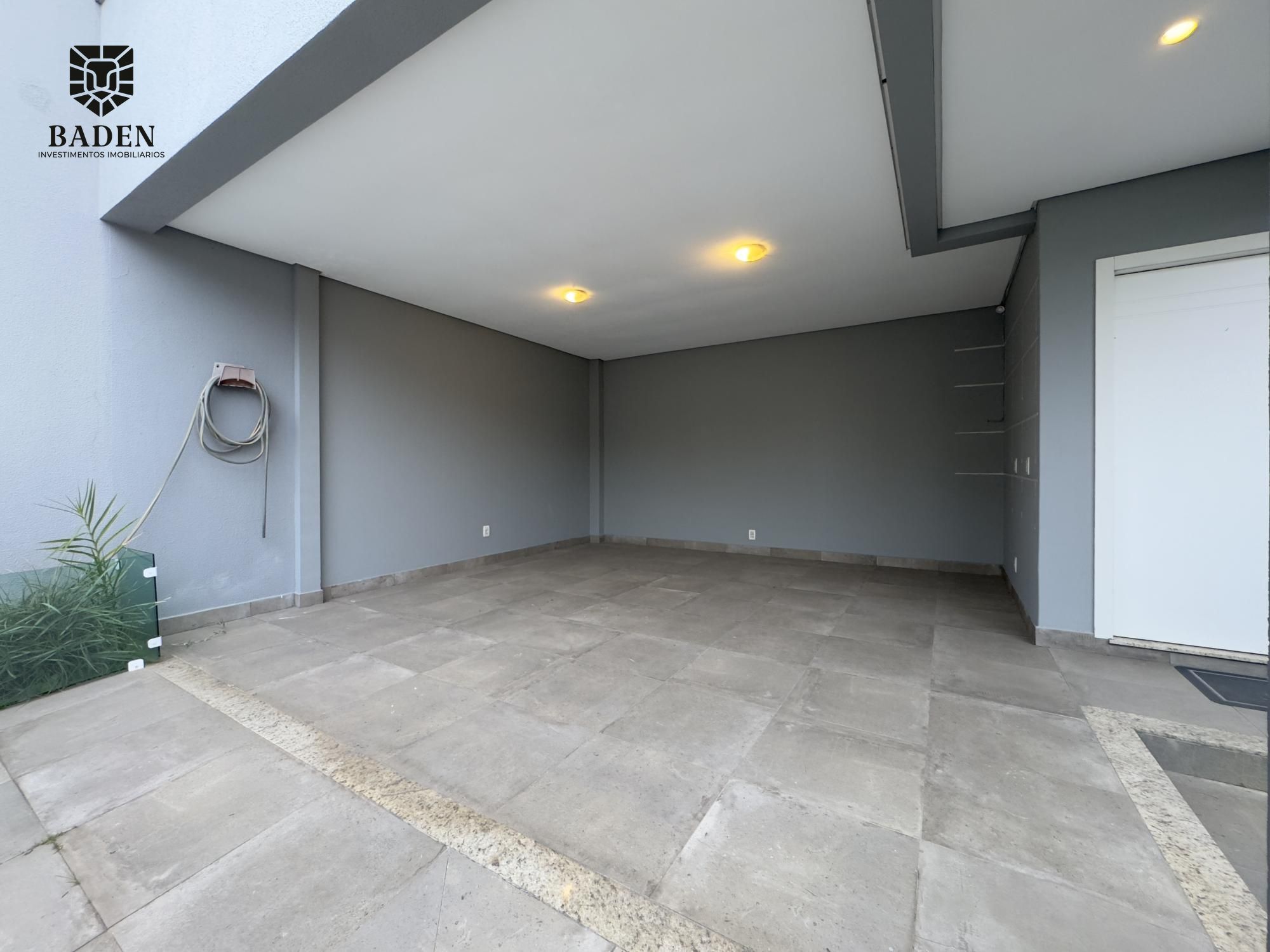 Casa à venda e aluguel com 3 quartos, 255m² - Foto 41