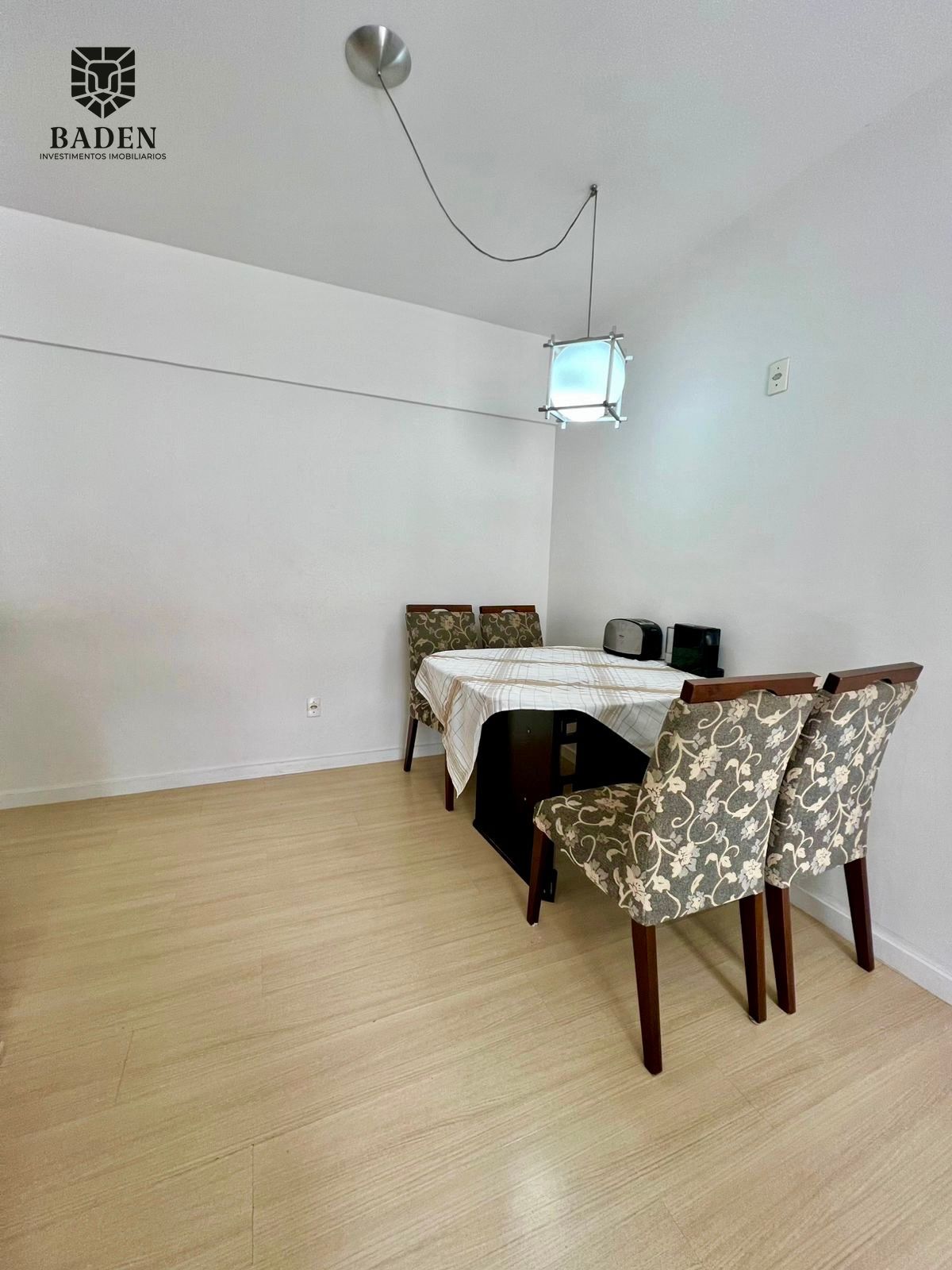 Apartamento à venda com 2 quartos, 64m² - Foto 9