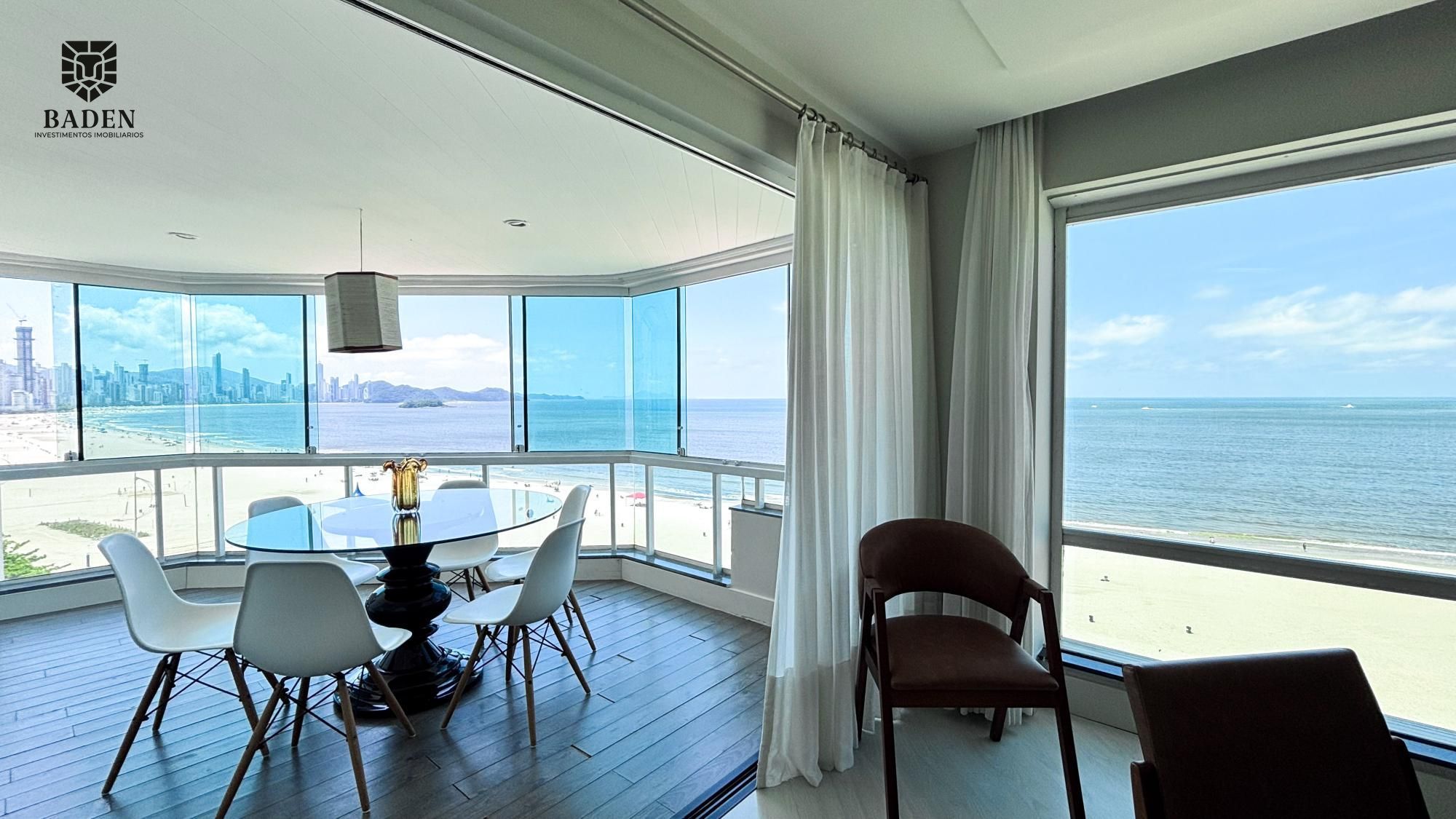 Apartamento Frente Mar em Balneário Camboriú