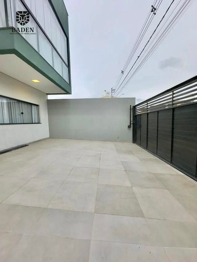 Casa à venda com 3 quartos, 145m² - Foto 4