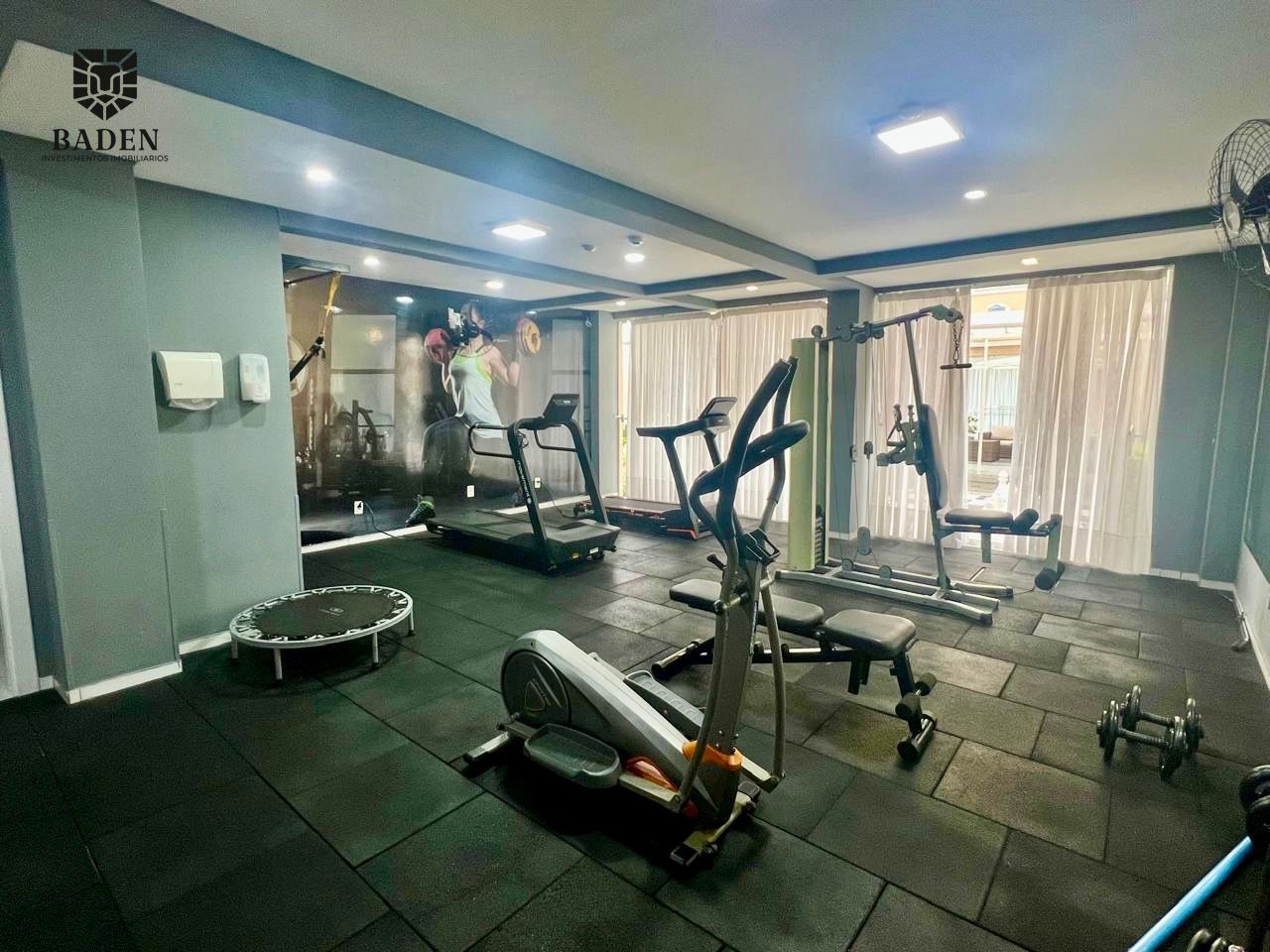 Apartamento à venda com 2 quartos, 64m² - Foto 33