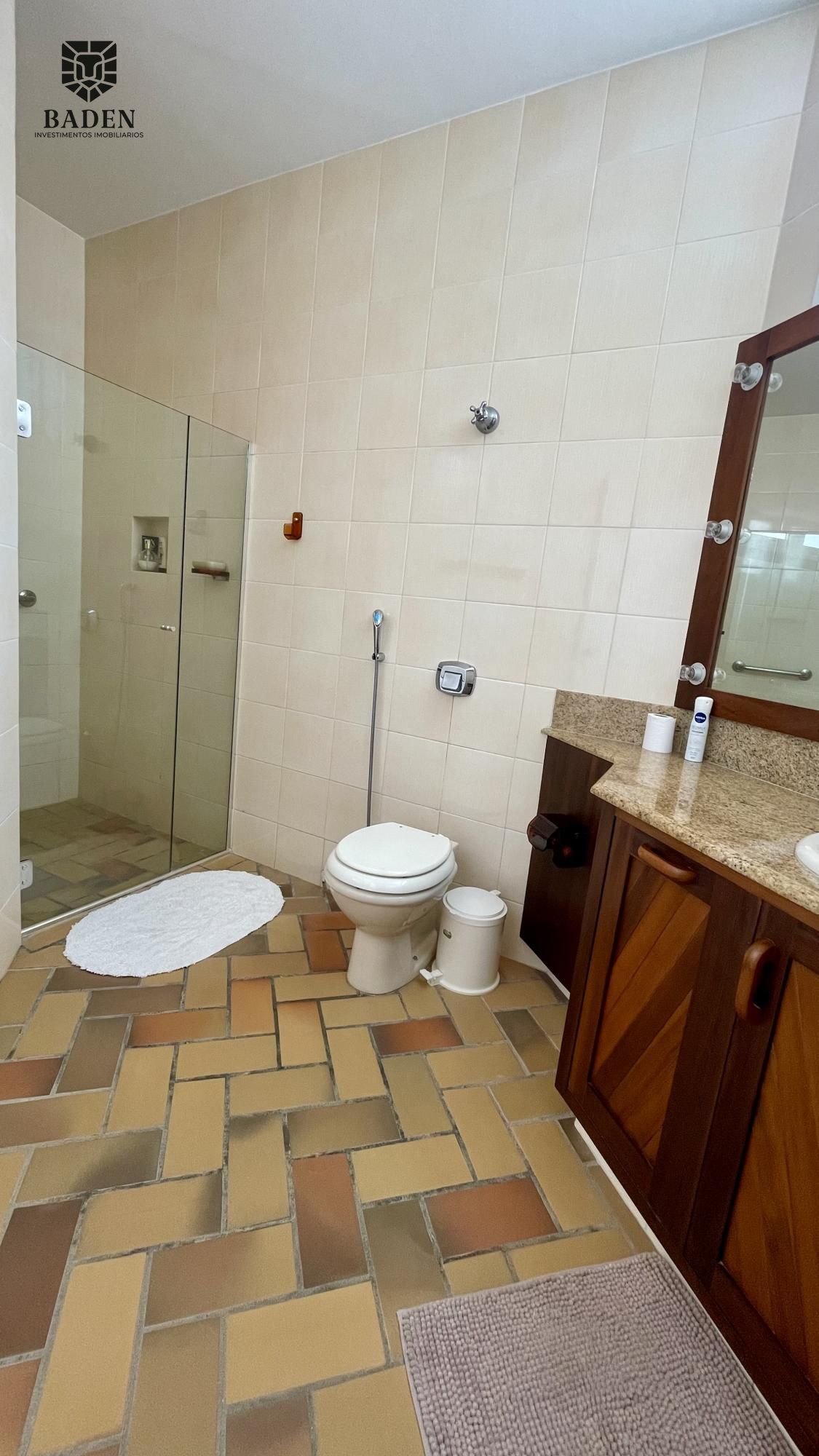 Casa de Condomínio à venda e aluguel com 5 quartos, 420m² - Foto 48