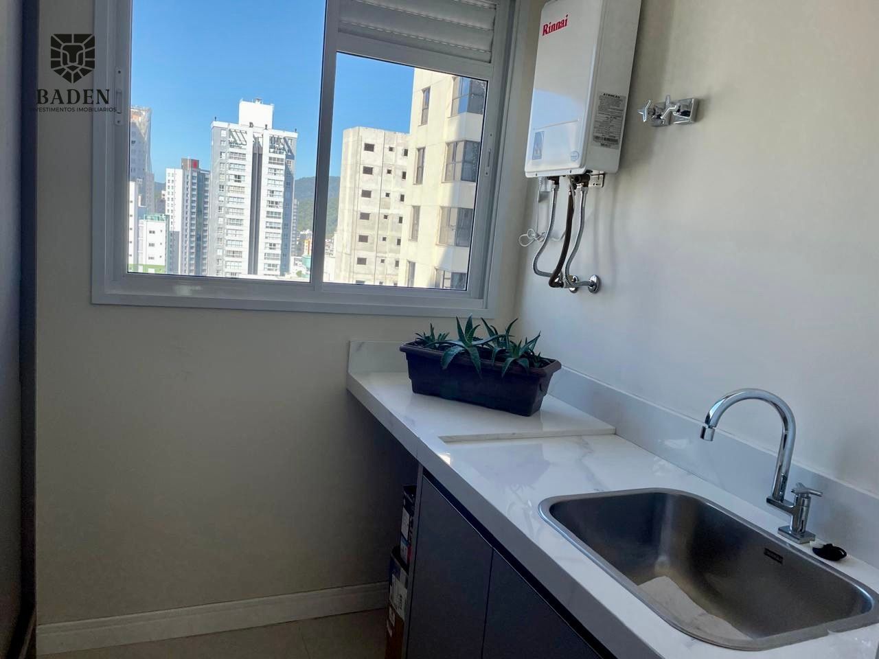 Apartamento para alugar com 4 quartos, 148m² - Foto 8
