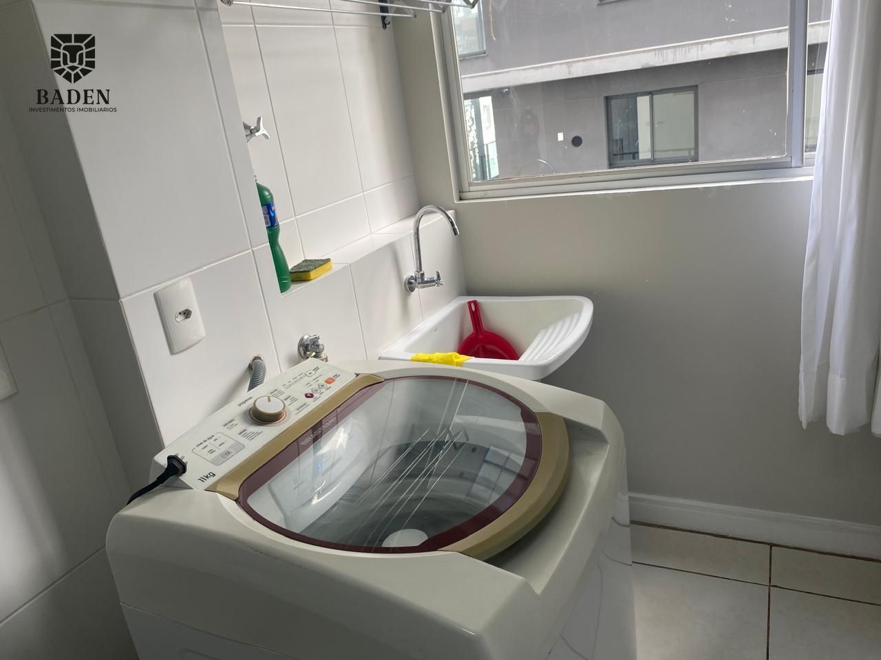 Apartamento para alugar com 1 quarto, 75m² - Foto 14