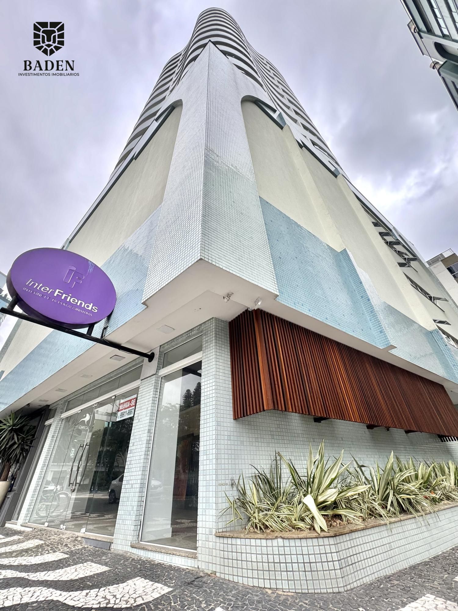 Apartamento para Venda / 3 Quartos / Mobiliado / Centro Barra Sul / BC.